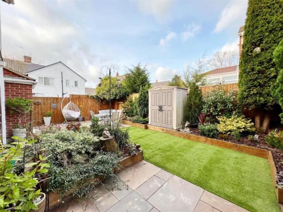 Garden pic 5.jpg