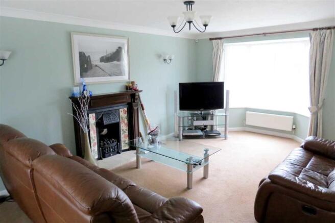 Lounge: