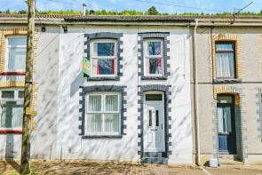 49, Sunnyside, Bridgend CF32 7AW