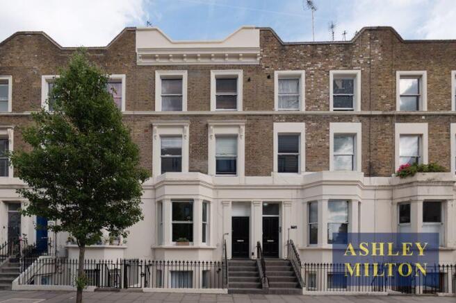 1-bed flat on Kilburn Park Road, London, £425,000