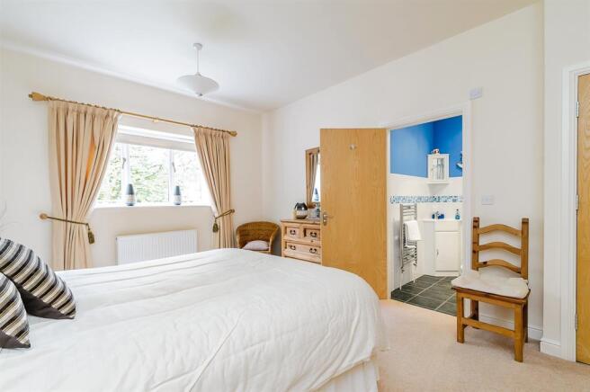GUEST BEDROOM IMAGE TWO