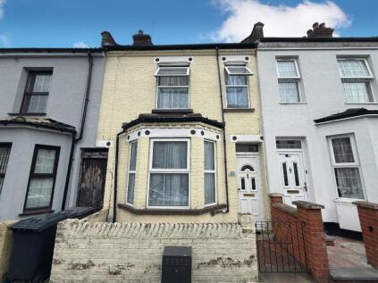 Shirley Road, Luton, LU1