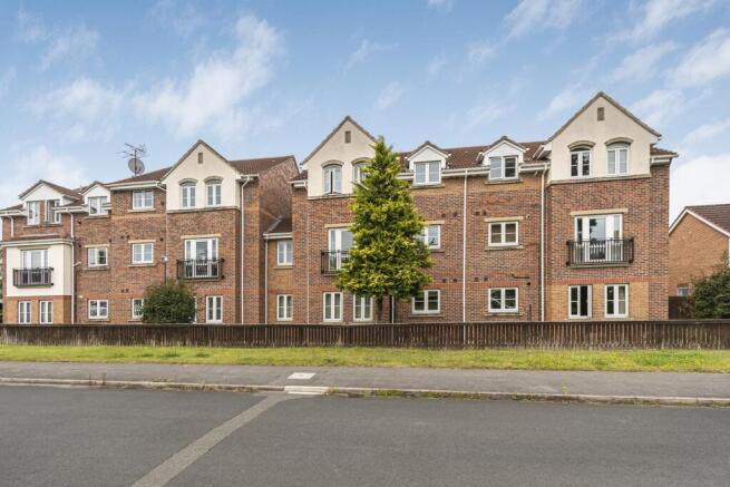 2-bed flat on Esk Drive, Poppleton Park, YO26, £180,000