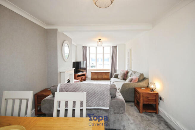 Fb1e0661-Lounge 204.JPG