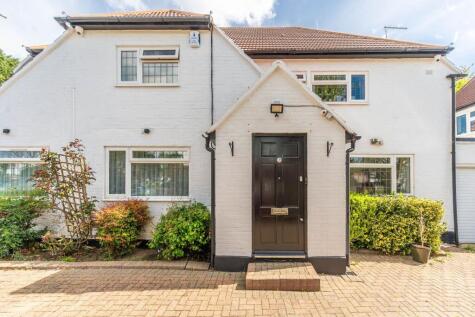 Altham Road, Hatch End, Pinner, HA5