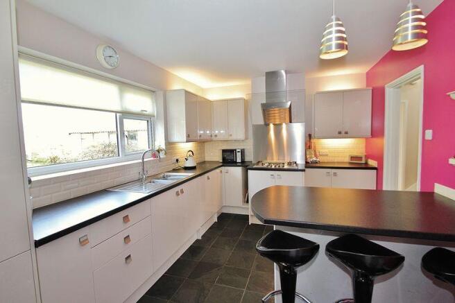 Kitchen/Breakf...
