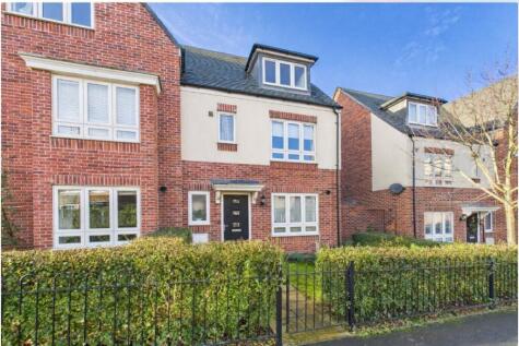 Webster Close, Bracknell, Berkshire, RG12