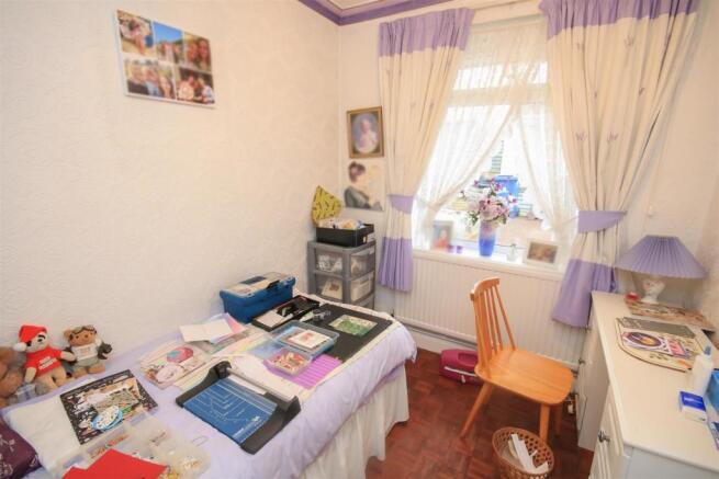 BEDROOM 3