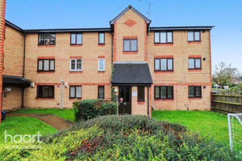 Naunton Way, Hornchurch