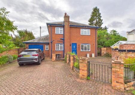 Worcester Road, Malvern