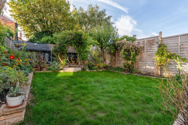Bow Street, Alton, GU34 1NY photo 4