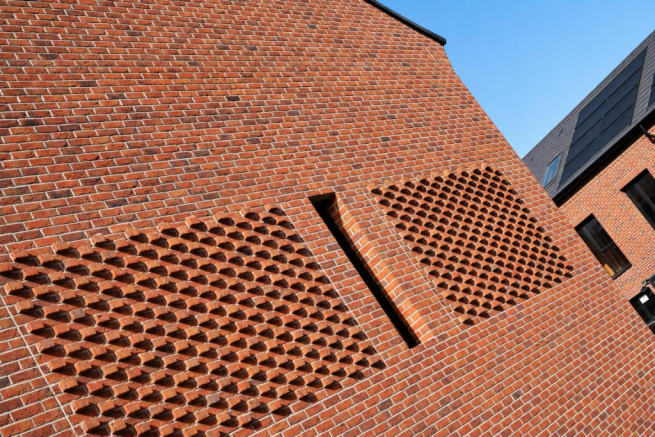 Geometric Brick Detail