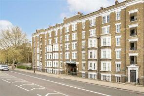 62, Waleran Flats, Old Kent Road, London SE1 5UX