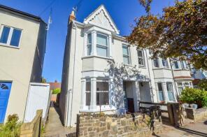 26, Lansdowne Avenue, Leigh-on-sea SS9 1LL