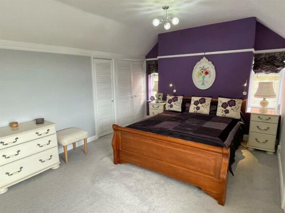 Bedroom,.jpg