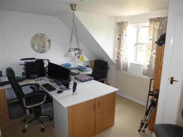 Photo 9