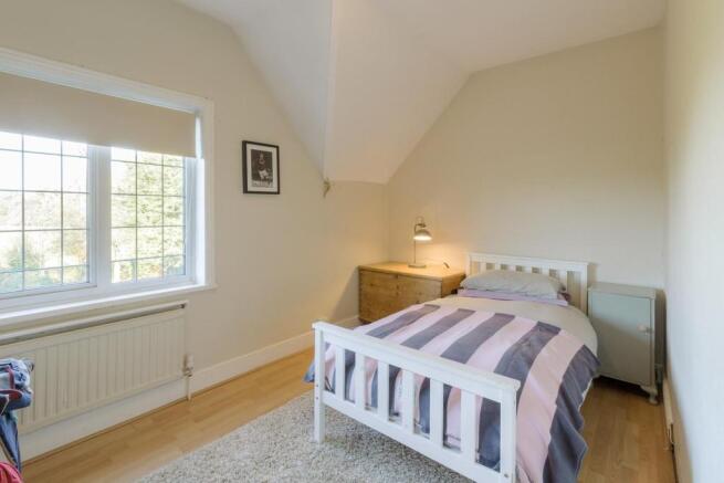 Bedroom 4.jpg