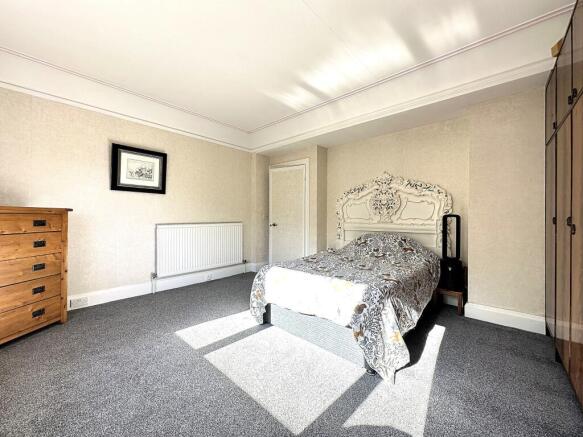 3 bed Detached for sale Image 11