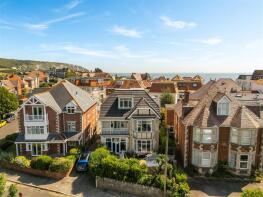 Flat 1, 4, Cliff Avenue, Swanage BH19 1LX