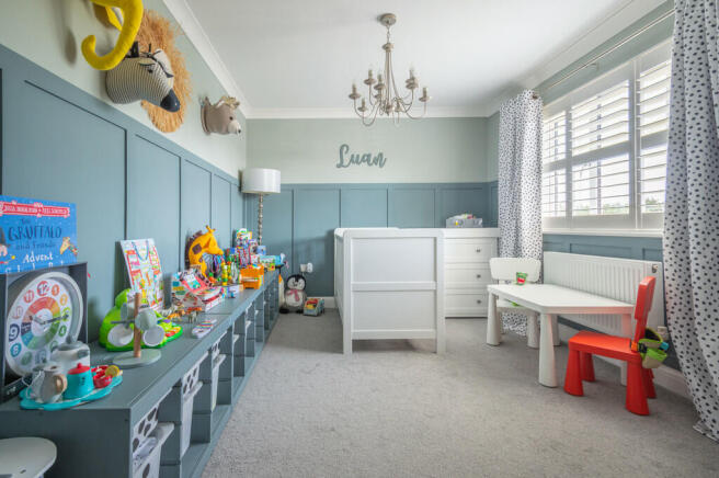 6 Shepherd Close-...