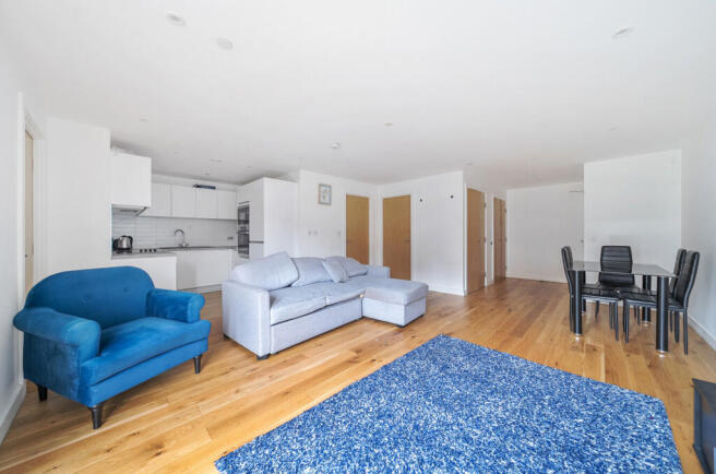 1398230-2-69676a2...