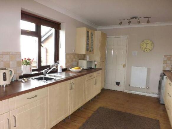 Kitchen/Breakfast Ro