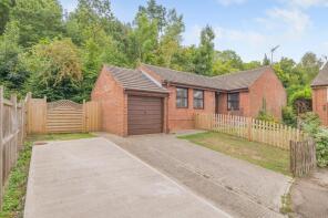 8, Bolingbroke Close, Monmouth NP25 5UA