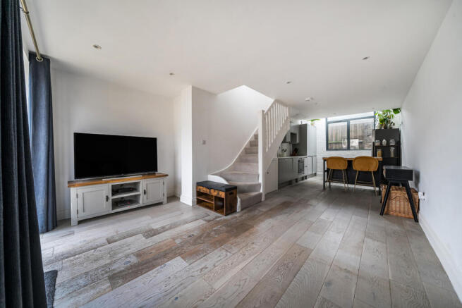 1417240-1-6995f4f...