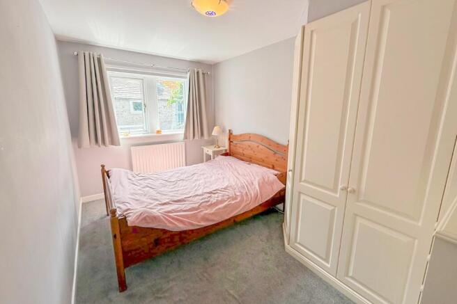 3 bed Semi-Detached for sale Image 6