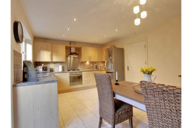 Kitchen / Diner