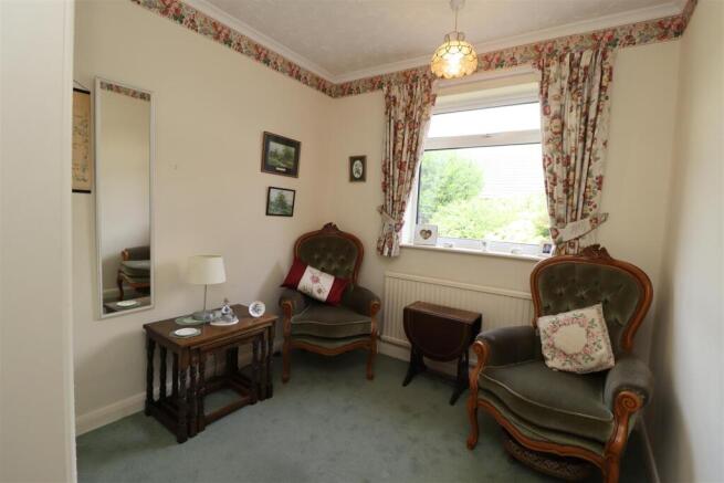 3 bed Detached Bungalow for sale Image 8