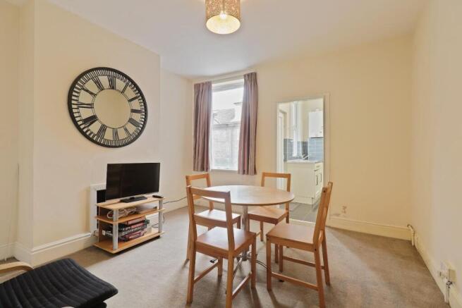 3 bed Terraced for sale Image 10