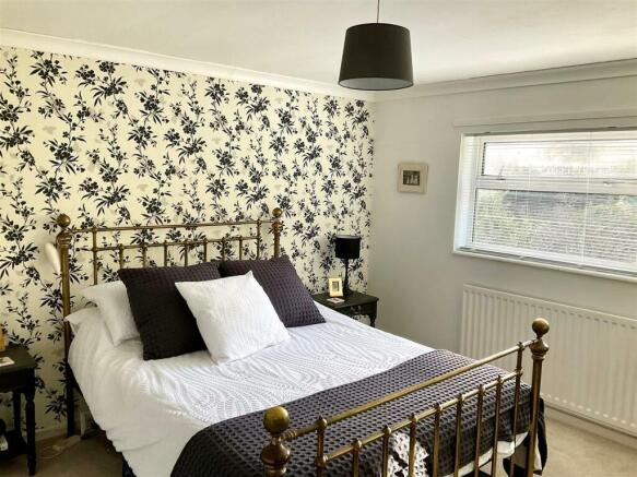 bedroom 2A.jpg