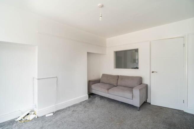 3 bed Semi-Detached for sale Image 5