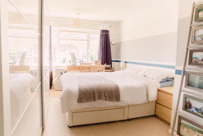 18. Bedroom 1.jpg