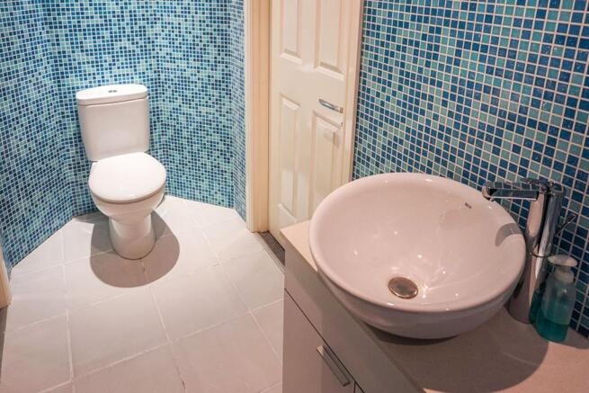 Jack & Jill En-suite