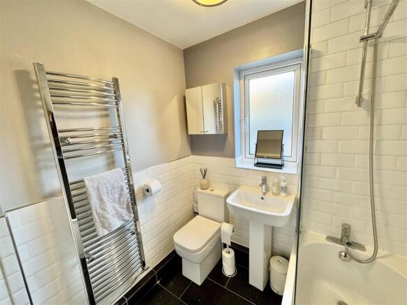 3 bed Detached for sale Image 12