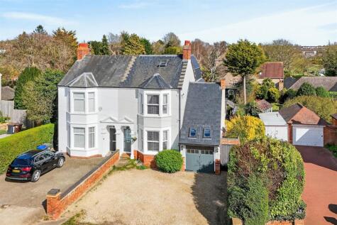 Harborough Road North, Kingsthorpe - With Additional One Bedroom Annexe