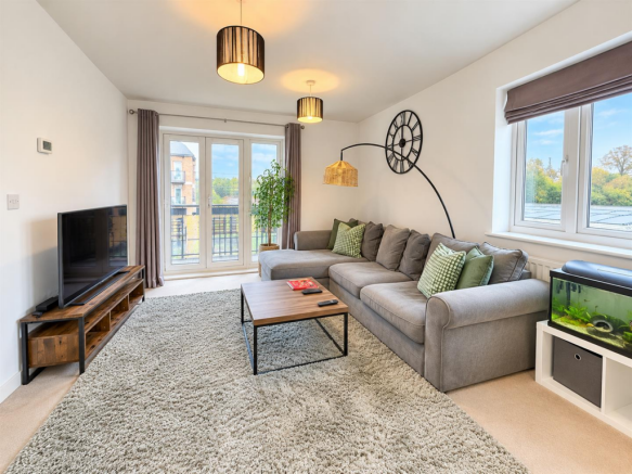 Davidson Frost-Wellings, DFW, Eldridge Court, Livi