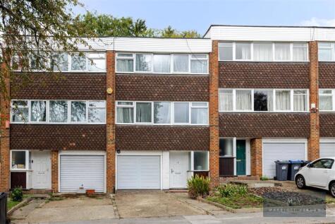 Chichele Gardens, Croydon
