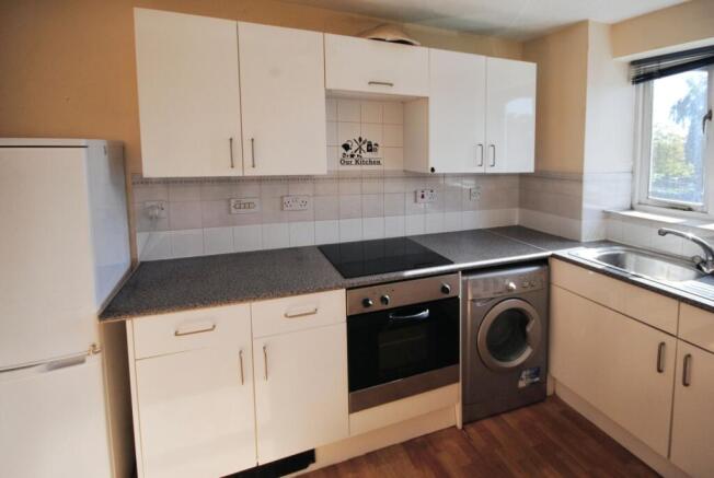 pbox-kitchen-347391.JPG