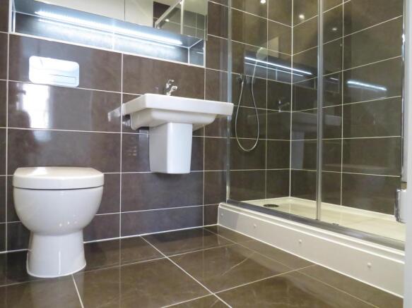 En-suite Bathroom