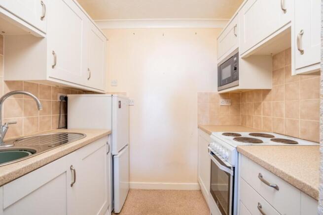 1 bed Retirement Property for sale Image 6