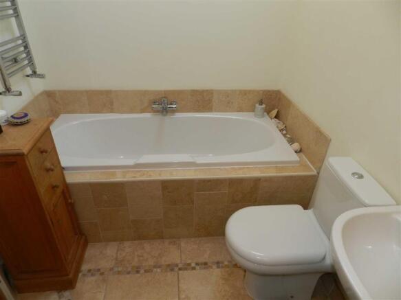 HOUSE BATHROOM