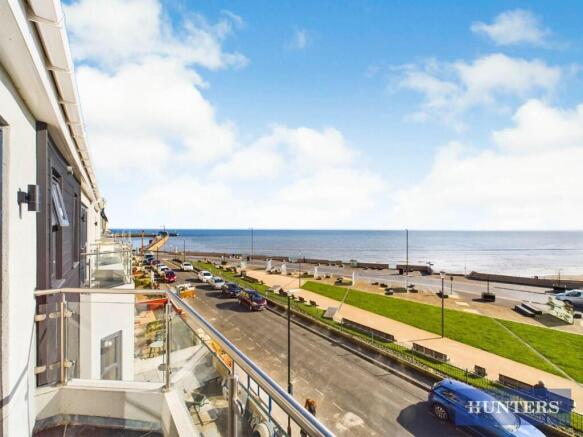 2 bed Apartment for sale Image 9