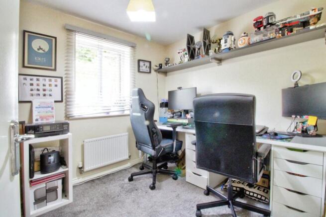 Bedroom 4 / Office