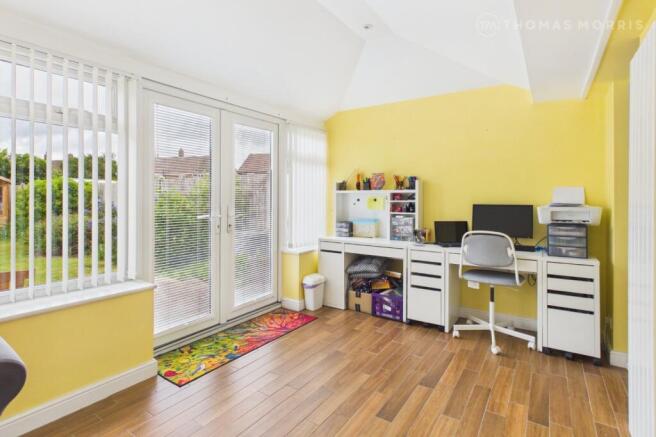 Beeson Close, Little Paxton, St. Neots, Cambridgeshire, PE19 photo 4