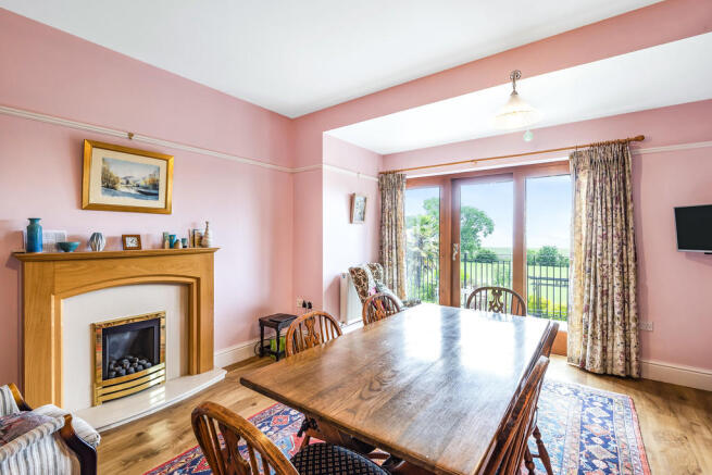 Kitchen/Dining Ro...