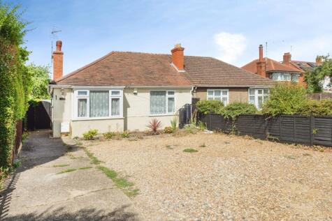 Stratford Road, Roade, Northampton, Northamptonshire, NN7