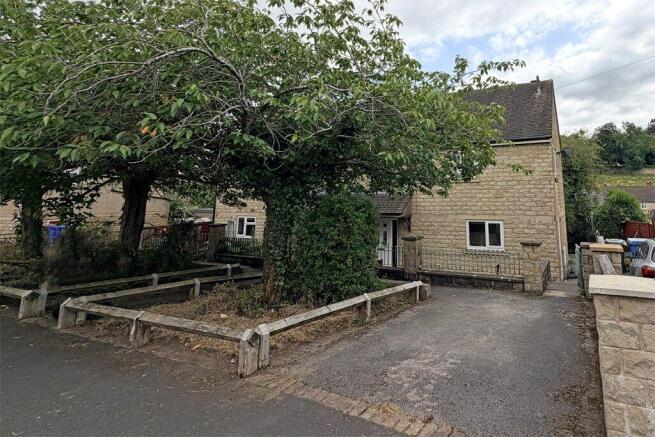 3 bed Semi-Detached for sale Image 5